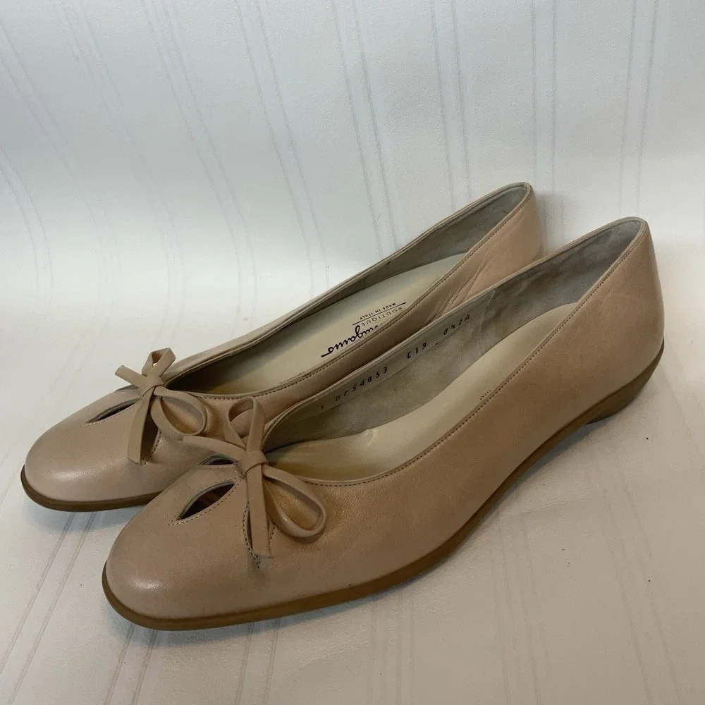 Salvatore Ferragamo‎ Tan Bisque Leather Ballet Flats w Bow Size 8,5AA